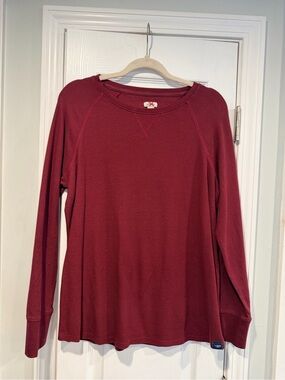 L.L. Bean Size L Burgundy Long Sleeve Crew Neck Waffle Knit Thermal Top